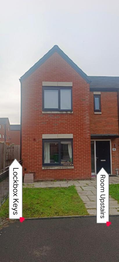 Free Car Park And Walk To Coop, Etihad, Piccadilly Manchester Esterno foto